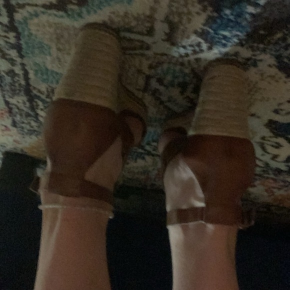 A Lot Size 10 shoes - Picture 8 of 15